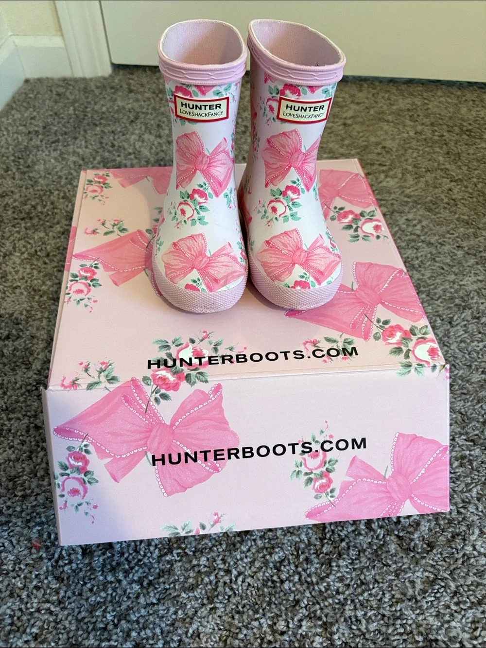 Hunter x LoveShackFancy Pink Floral Bow Rain Boots size 5T